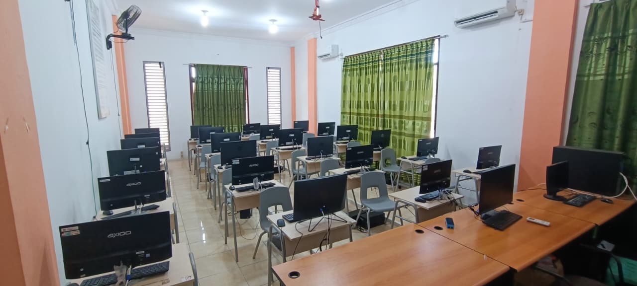 Kelas Lab Jaringan